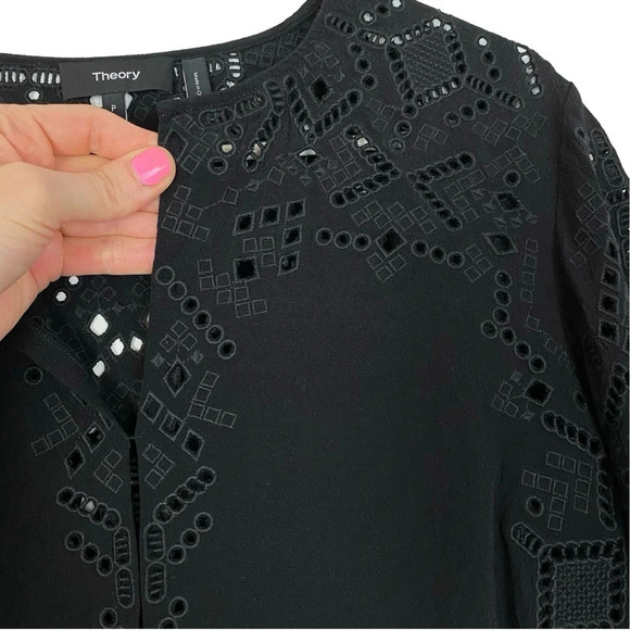 Theory Eyelet Top Blouse Womens Small Black Embroidered Shirt Tunic Short Sleeve - Picture 5 of 13